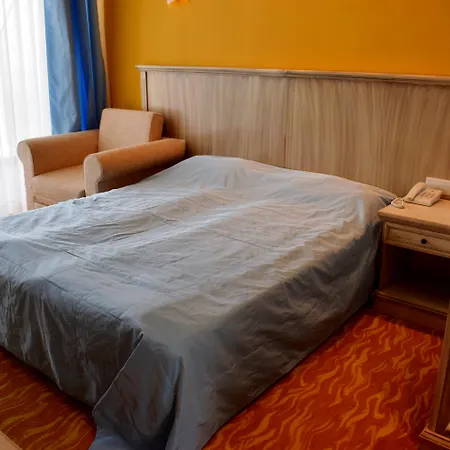 Hotel Brigantina Golden Sands